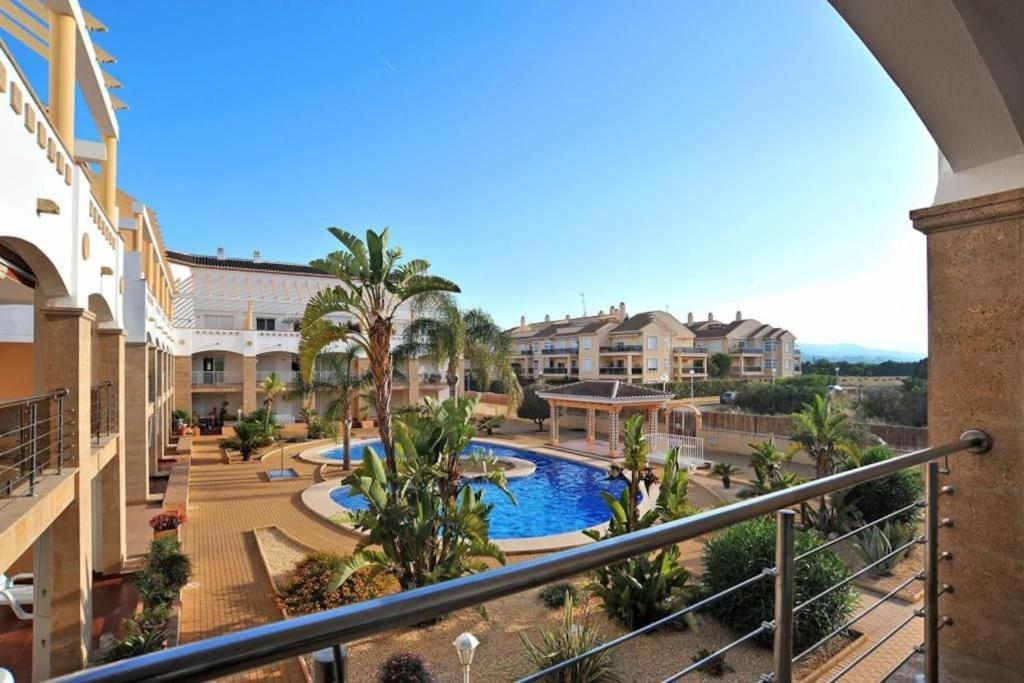 Elegante Apartamento Zona Arenal Platja de Larenal Екстериор снимка